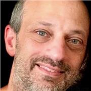 Profesor de infantil y primaria con más de 10 años de experiencia, en colegios y en el ámbito del ocio y tiempo libre